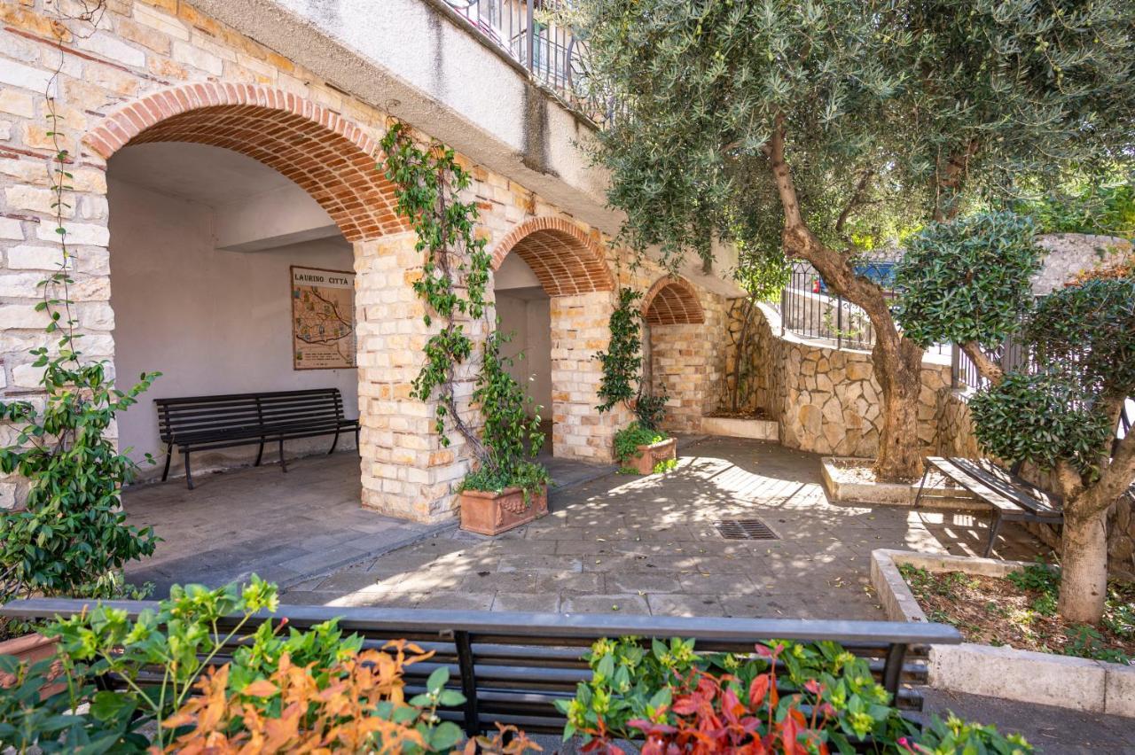 Piazza Laurino Apartments Basic Excursions Alto Cilento Cammino Giubilare Di Santelena Dış mekan fotoğraf