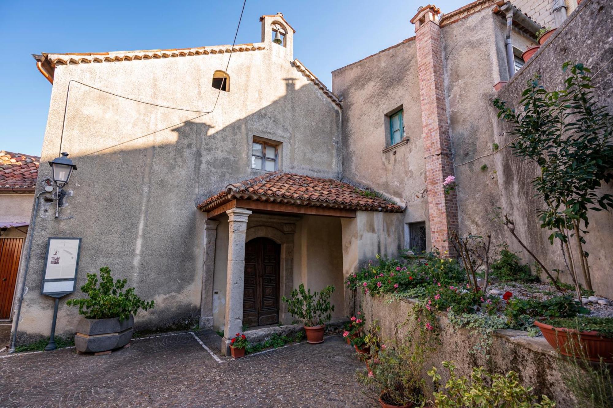Piazza Laurino Apartments Basic Excursions Alto Cilento Cammino Giubilare Di Santelena Dış mekan fotoğraf