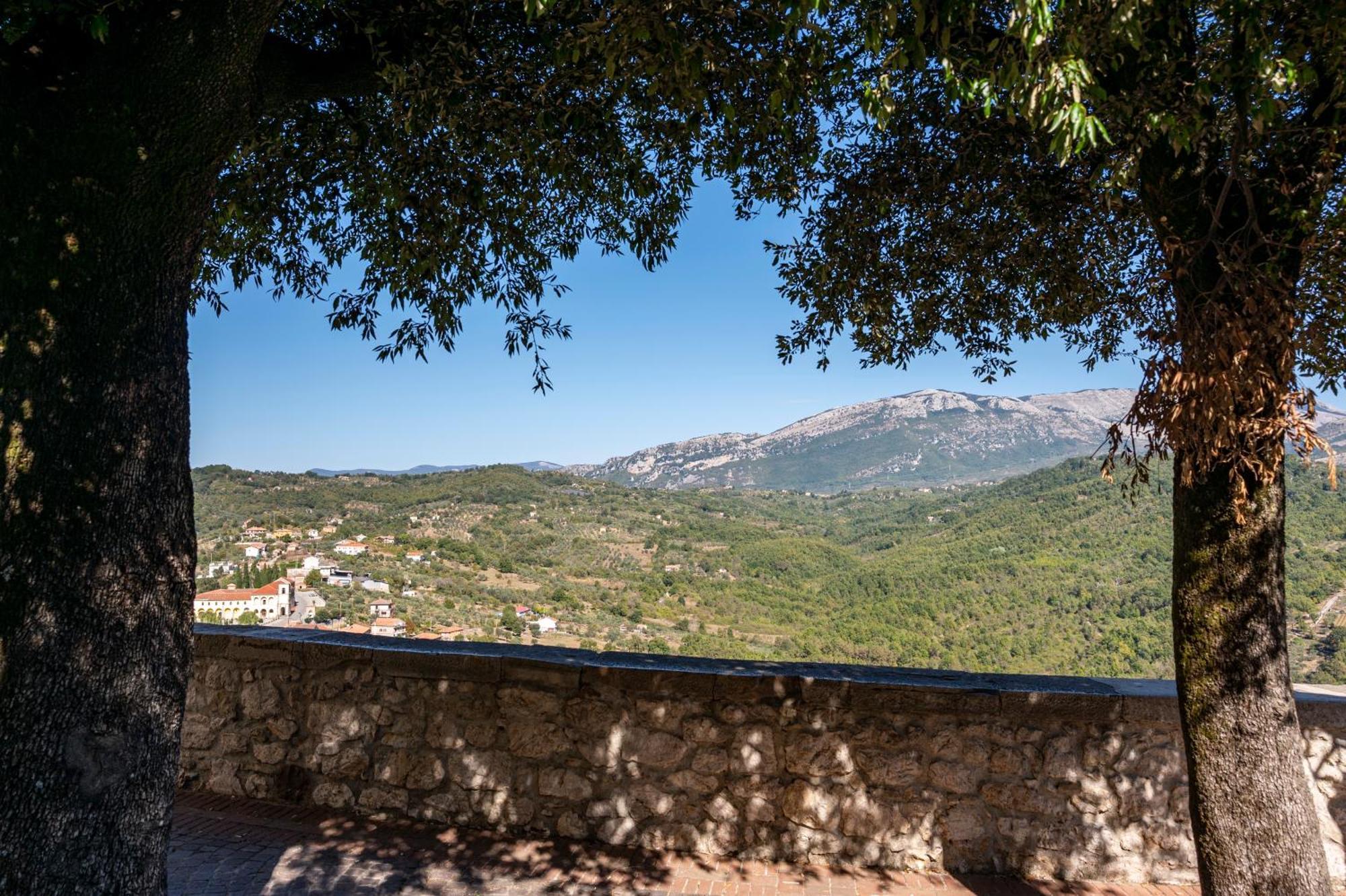 Piazza Laurino Apartments Basic Excursions Alto Cilento Cammino Giubilare Di Santelena Dış mekan fotoğraf