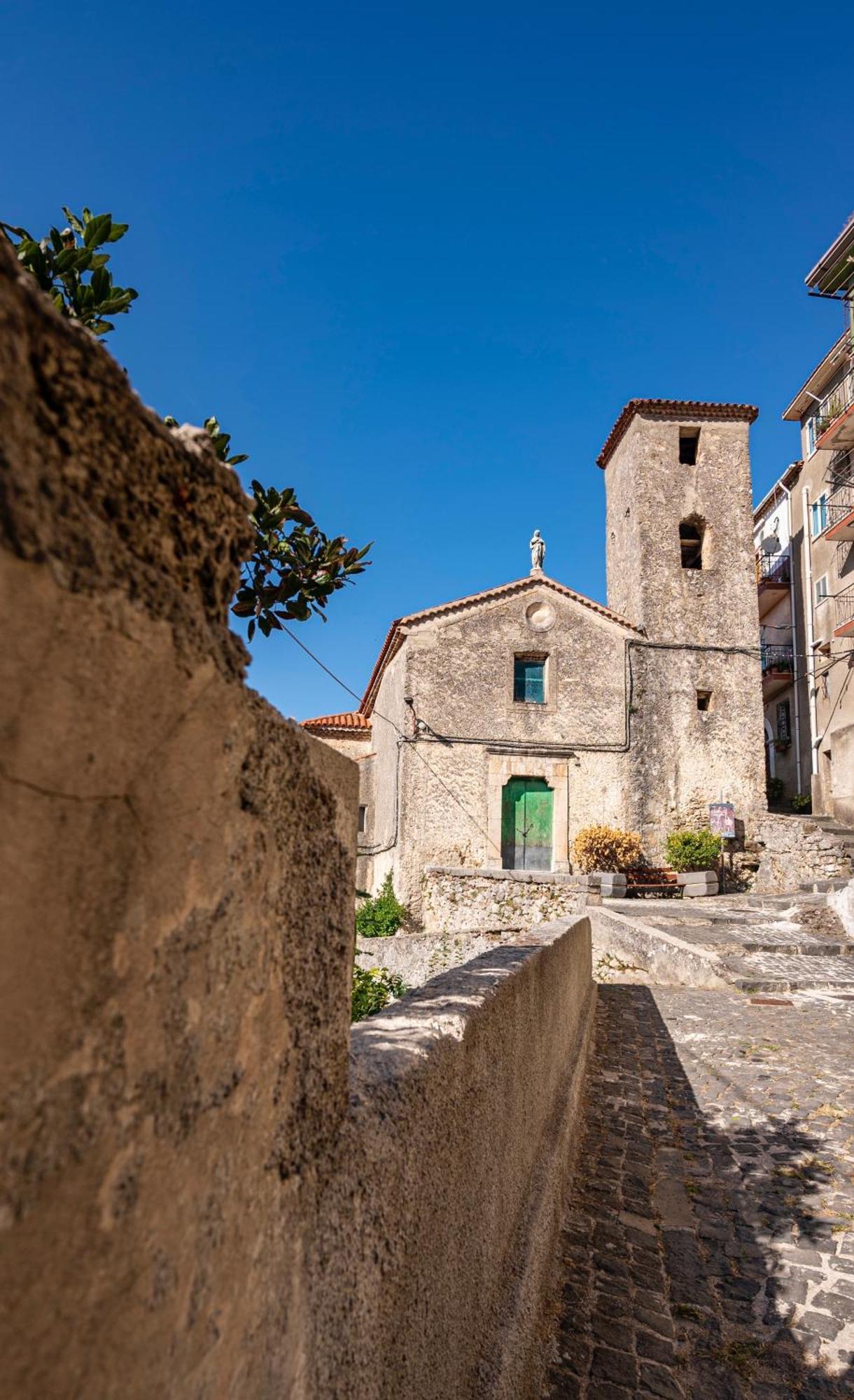 Piazza Laurino Apartments Basic Excursions Alto Cilento Cammino Giubilare Di Santelena Dış mekan fotoğraf